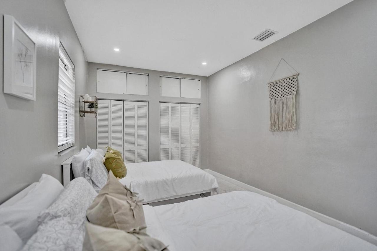 Villa Luxury Rattan Getaway Miami Esterno foto